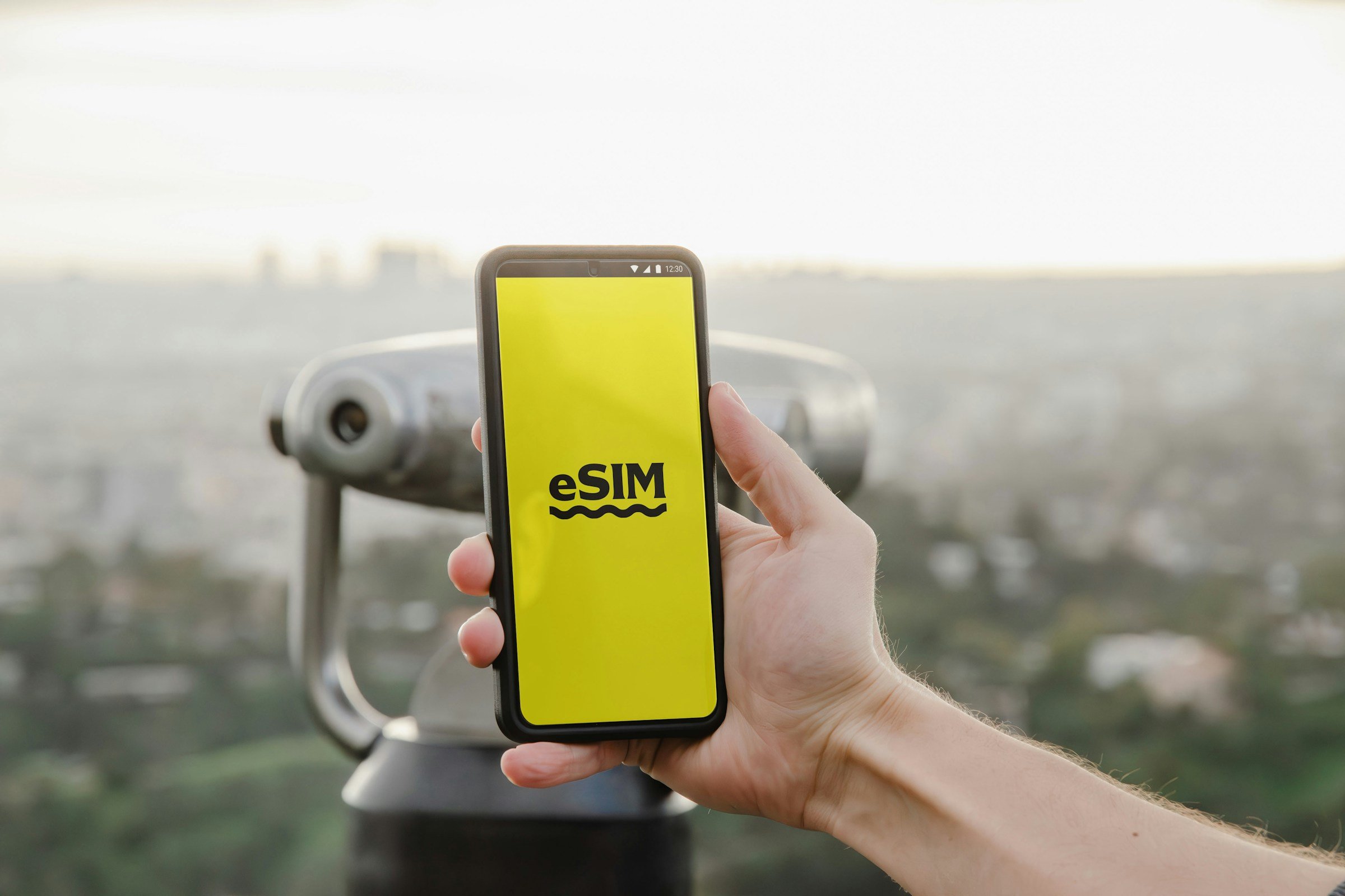 Что такое eSIM?