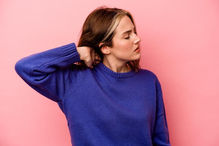 Почему хрустит шея при повороте головы